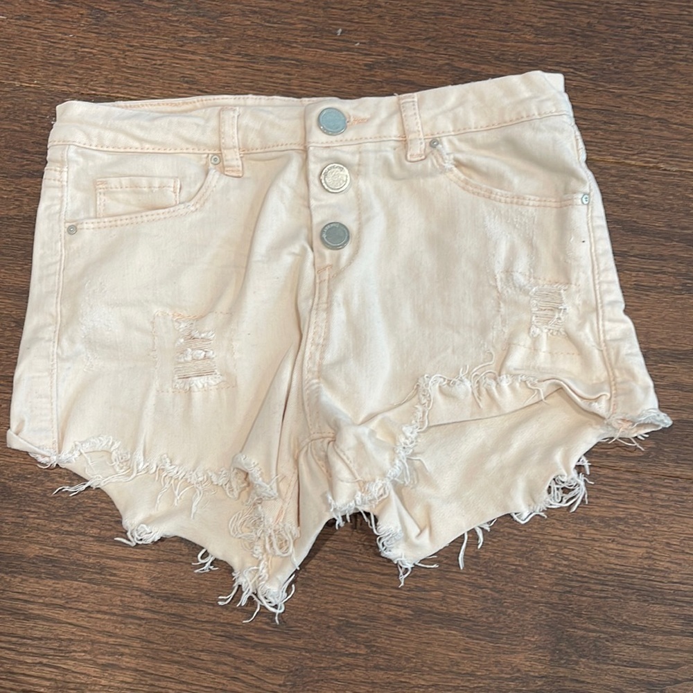 Blank NYC Size 14 cream/pink jeans shorts